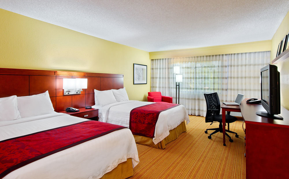 Courtyard Sarasota Bradenton Airport Ξενοδοχείο Εξωτερικό φωτογραφία