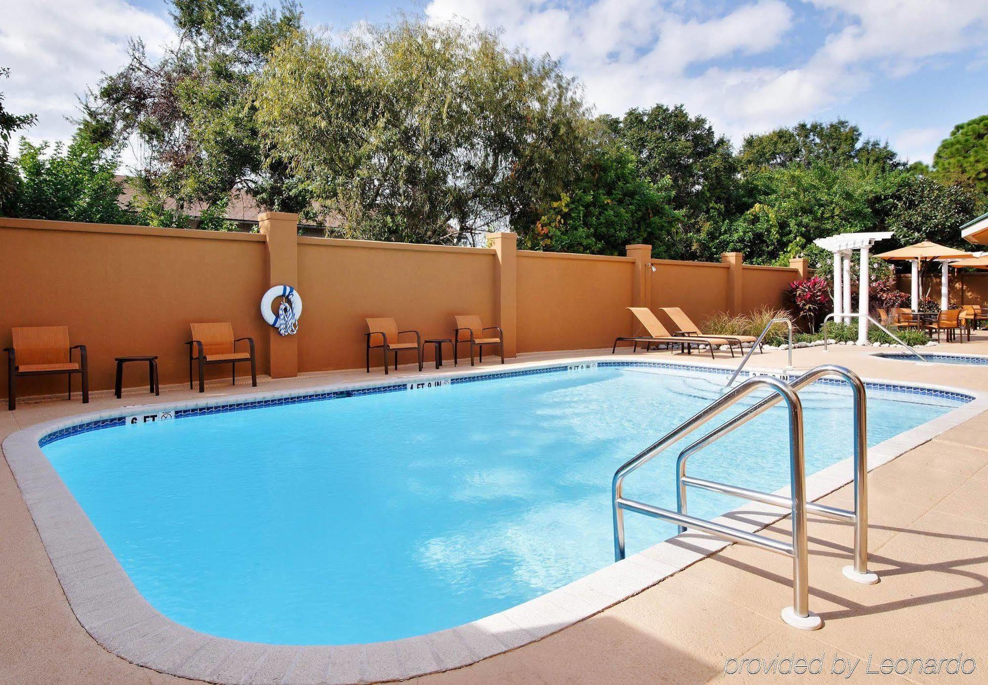 Courtyard Sarasota Bradenton Airport Ξενοδοχείο Εξωτερικό φωτογραφία