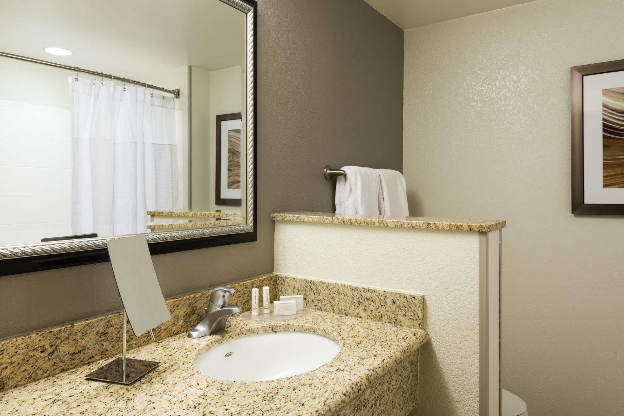 Courtyard Sarasota Bradenton Airport Ξενοδοχείο Εξωτερικό φωτογραφία